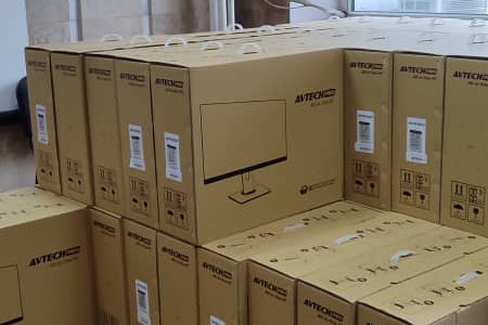 Улуттук китепканага жаңы компьютерлер сатылып алынды