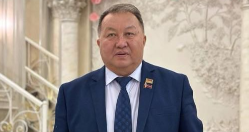 Журналист, акын Сталбек Абдыраев эскерилет